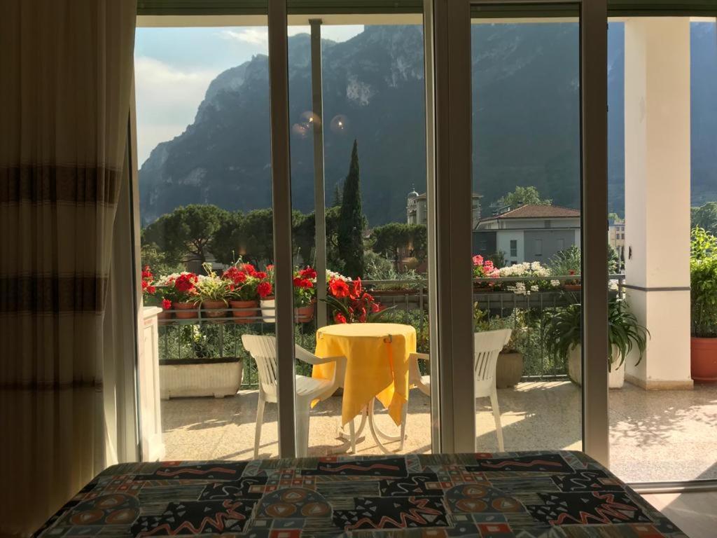 Eagle Rooms Riva del Garda Exterior foto