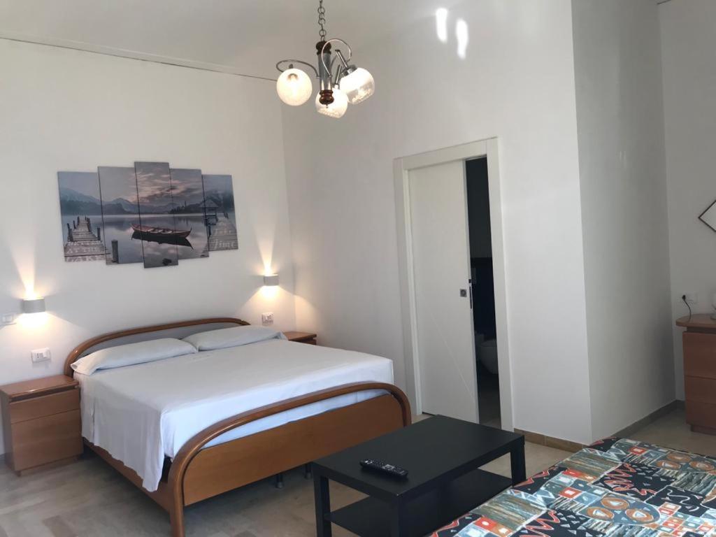 Eagle Rooms Riva del Garda Exterior foto