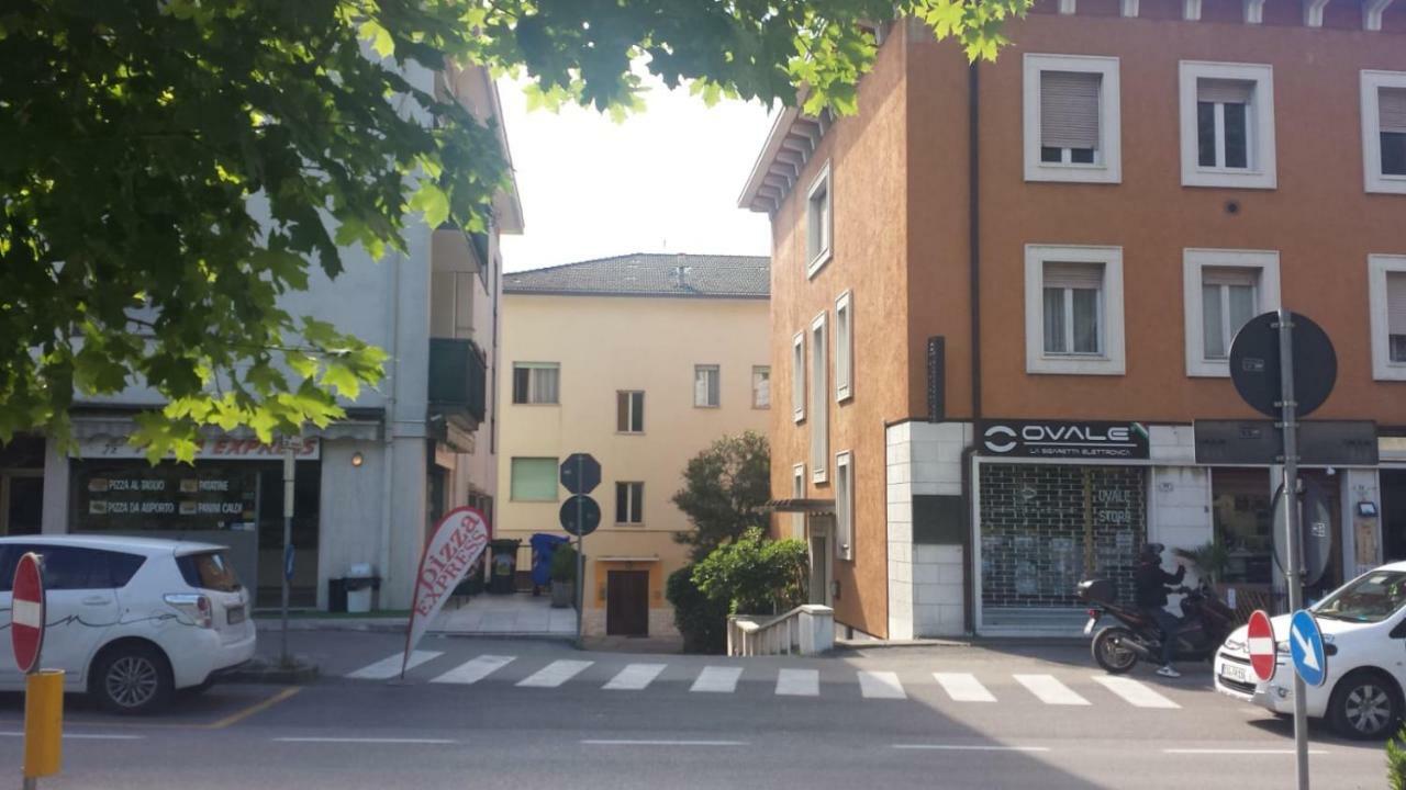 Eagle Rooms Riva del Garda Exterior foto