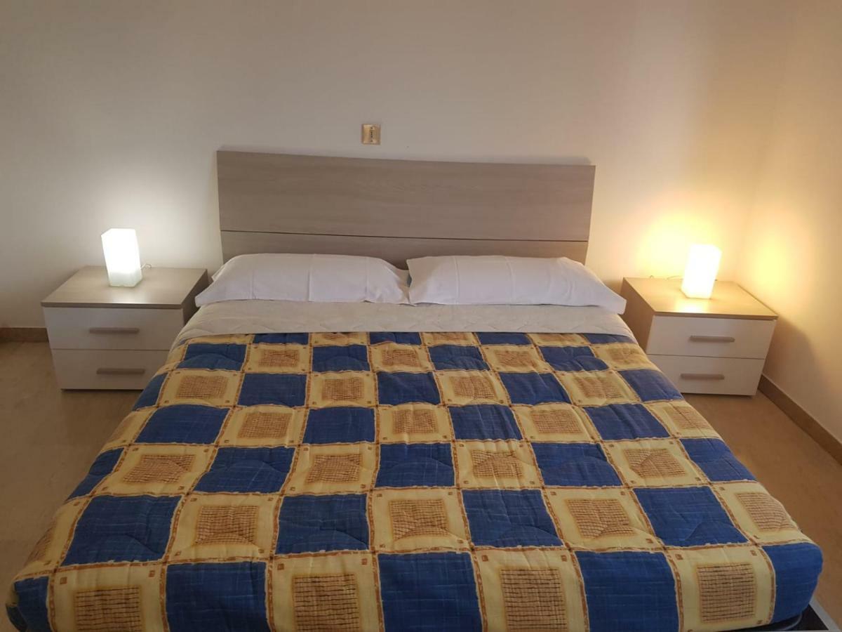 Eagle Rooms Riva del Garda Exterior foto